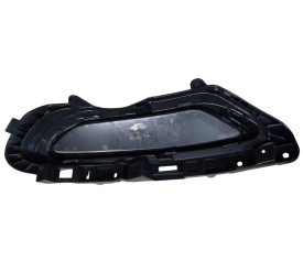 Ornament Bara Spate sistem evacuare Spate Stanga compatibil cu VW Passat B8 2014-2019, material plastic, culoare negru si crom - Img 3