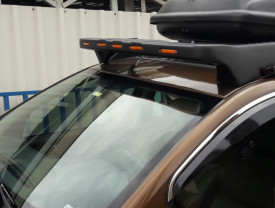 Parasolar parbriz compatibil cu Dacia Duster I 2010-2017 , cu leduri incluse, fibra, negru mat - Img 2