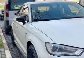 Capace oglinda compatibile cu Audi A3 8V 2013-2019 Negru lucios Batman Style - Img 6