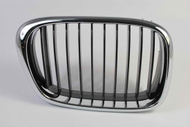 Grila centrala compatibila cu BMW E39 1996-2004 partea dreapta