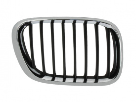 Grila centrala compatibila cu BMW X5 2003-2006 partea dreapta