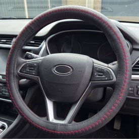 Husa volan piele perforata, negru si cusaturi rosii compatibil cu Fiat Doblo 2010-2021 - Img 4