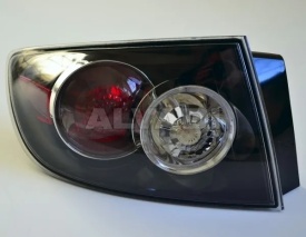 Lampa Spate Mazda 3 Sedan 2006-2009 Parte Montare Stanga