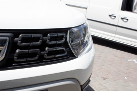 Ornamente din inox pentru grila Dacia Duster II 2018-> - Img 4