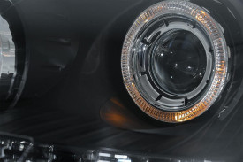 Set 2 Faruri Angel Eyes compatibil cu VW Golf 5 V 2003-2008, Fundal Negru - Img 4