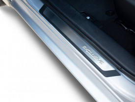 Set 4 protectii praguri din aluminiu compatibile VW Golf Plus 2005-2013, Exclusive Design - Img 4