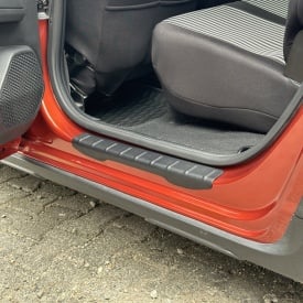 Set 4 protectii praguri din plastic compatibil cu DACIA JOGGER 2021-> - Img 6