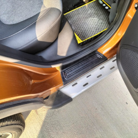 Set 4 protectii praguri din plastic compatibil cu Renault Captur 2013-2019 - Img 5