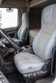 Set huse scaune camion DAF XF105 XF106 2012-> euro 6, culoare gri, piele ecologica cu velur - Img 2