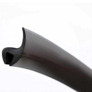 Cheder auto pentru parbriz din cauciuc, culoare neagra, lungime 2m - Img 3