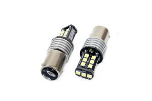Set becuri auto cu LED CANBUS compatibil P21/5W BA15D 15 SMD 7.5W Alb 12/24V, destinat competitiilor auto sau off-road