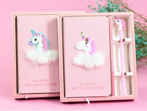 Set Cadou pentru Copii, Caiet cu Unicorn finisat cu piele ecologica + Pix cu Unicorn - Img 2