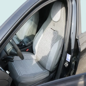Set huse scaune auto Premium, model BLAZE Luxor, design Sportiv, universale, ergonomice, Piele Ecologica cu insertii textile, culoare Crem/Gri - Img 3