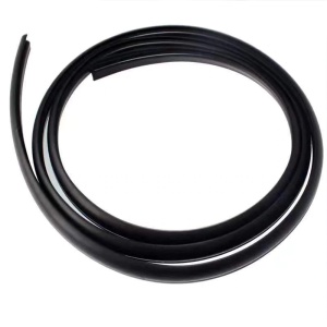 Cheder auto pentru parbriz din cauciuc, culoare neagra, lungime 2m - Img 2