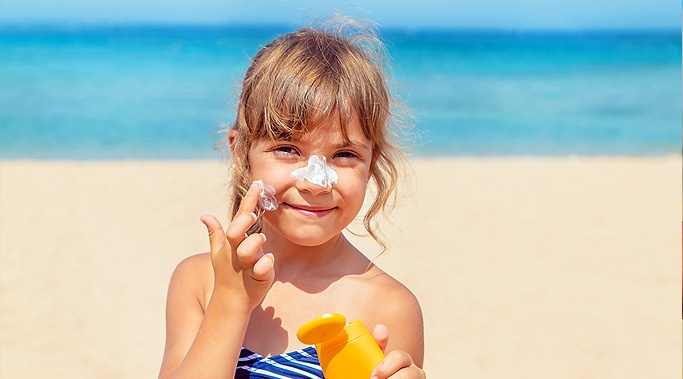 Importanta factorului de protectie SPF pentru copii.