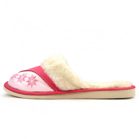 Papuci de Casa din Piele Imblaniti cu Lana Marca Tylbut Model &#039;La Vie en Rose&#039;
