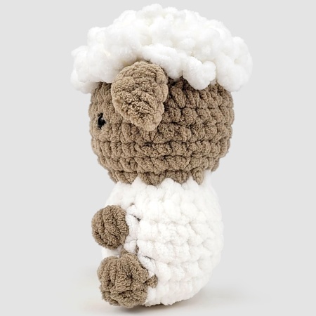 Oiță de Pluș Croșetată Manual &#039;Puffy Sheep&#039; - Cadou Handmade Pufos și Adorabil
