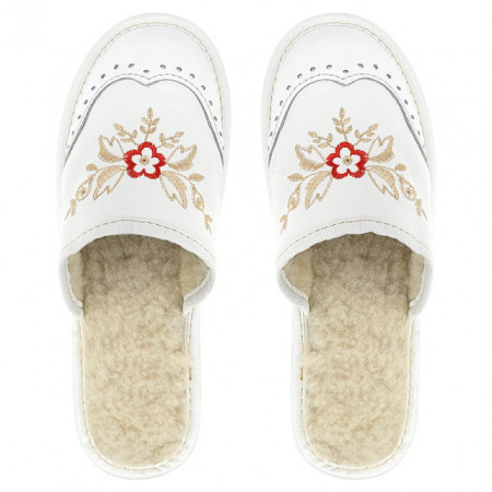 Papuci de Casa din Piele Imblaniti cu Lana Marca Tylbut Model 'London Culture' White