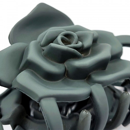 Clemă de Păr Model &#039;Land of Roses&#039; cu design floral delicat, perfectă pentru a completa orice ținută.