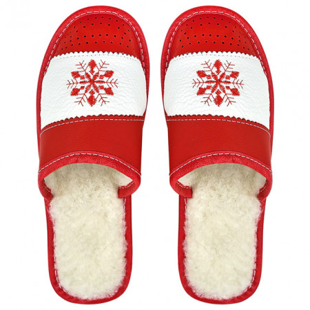 Papuci de Casa din Piele Imblaniti cu Lana Marca Tylbut Model 'Winter Gifts'