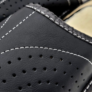 Papuci de Casa din Piele Imblaniti cu Lana Marca Tylbut Model 'Rustic' Black