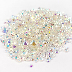 Pietricele Unghii Forma Cristal Marimi Diferite Transparente cu Reflexii Multicolore