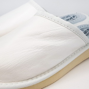 Papuci de Casă din Piele Tylbut „Cozy Delight” White - Prezentare detalii papuci.