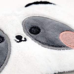 Masca de Dormit Pufoasă Model 'Shy Panda' + Set Dopuri Urechi