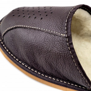 Papuci de Casa din Piele Imblaniti cu Lana Marca Tylbut Model 'Legend' Brown
