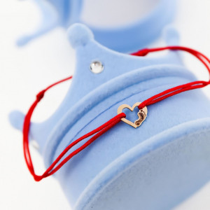 Bratara Heart Collection cu snur si inimioara cu talpita bebelus din aur 14k - Img 3