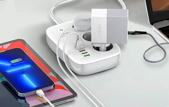 O imagine care conține gadget, Telefon mobil, Dispozitiv electronic, electronice
Conținutul generat de inteligența artificială poate fi incorect.