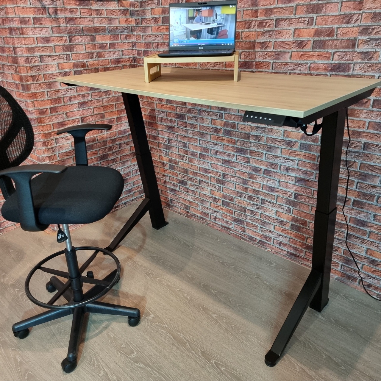 TerrA2Y - cadru birou reglabil electric, 1 motor, profil Y (Culoare profil: Alb, Termen de livrare: 2 zile) - 2 | YEO