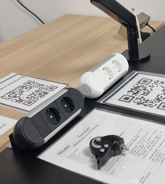 Priza de birou cu 2 module shucko - prindere exterioara tip menghina