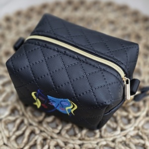 Boxy Bag -несесерът с маските (13/10/8 см) - Img 6