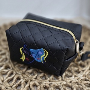 Boxy Bag -несесерът с маските (13/10/8 см) - Img 5