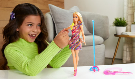 Barbie Papusa Barbie Vedeta Malibu - Img 3
