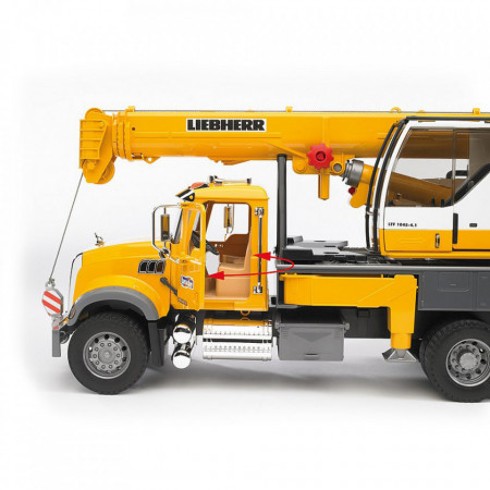 Bruder Camion Mack Granite Liebherr Cu Macara - Img 3