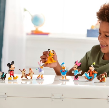 Set figurine Mickey Mouse si prietenii - Img 3