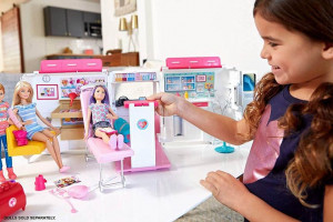 BARBIE SET CLINICA MOBILA - Img 3