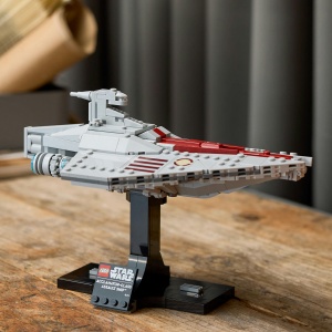 ACCLAMATOR-CLASS ASSAULT SHIP™ - Img 4