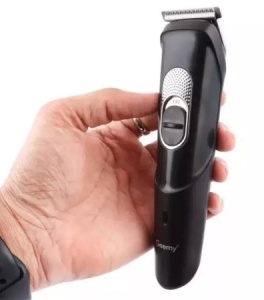 Aparat de tuns, accesorii incluse, reincarcare USB - Img 4