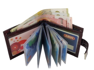 Ženski kožni novčanik za 12 kartica i papirni novac bordo kroko - Img 4