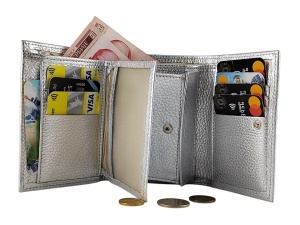 Ženski novčanik od prirodne kože Gracia srebrni - Img 5