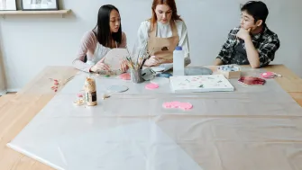 5 Idei de Proiecte cu Rășină – Cum să Creezi Obiecte Unice cu Produse Profesionale