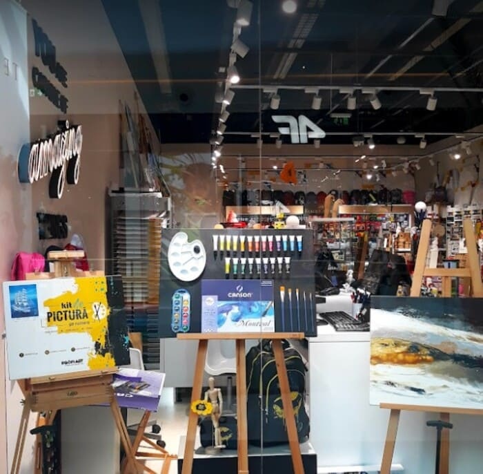 Magazin nou Sun Plaza