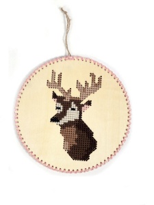Kit broderie pe lemn 22 cm Ren Graine Creative 100684