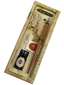 Set caligrafie Toc din lemn, 3 penite, calimara cu cerneala si nod marinaresc Rubinato 21122