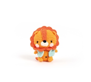 Kit creativ Amigurumi model Leul Kazuo pentru crosetat 100 mm Graine Creative 420329