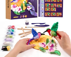 Set Pictura 3D cu Argila Usoara 21x21cm Model Colibri din Natura Okto OK20043