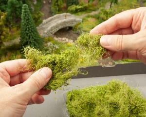 Material pentru diorame 40g bushes medium green 7310 Noch